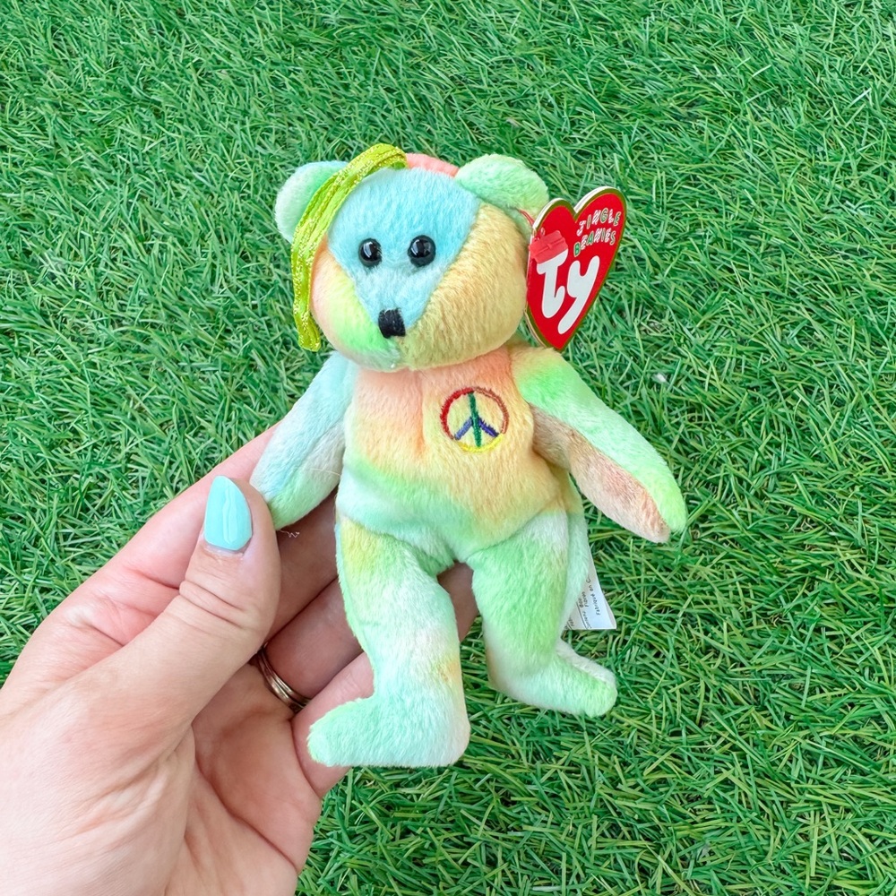 3/$15 2001 Peace Bear TY Jingle Beanie Baby, Mini, tags attached